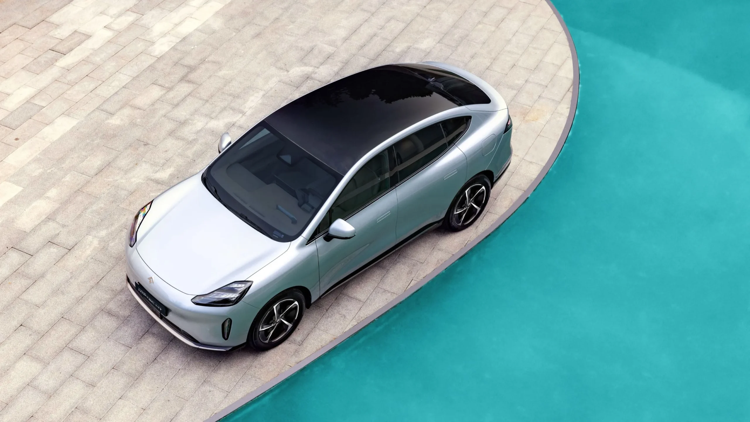 Cтарт продаж премиум электрокроссовера GAC Hyptec HT